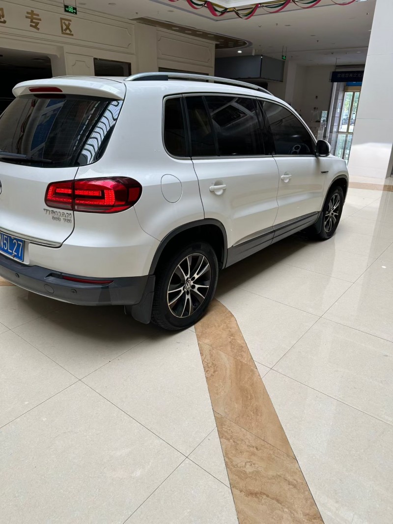 蚌埠16年大众途观7