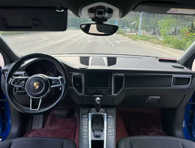 潍坊15年保时捷Macan4