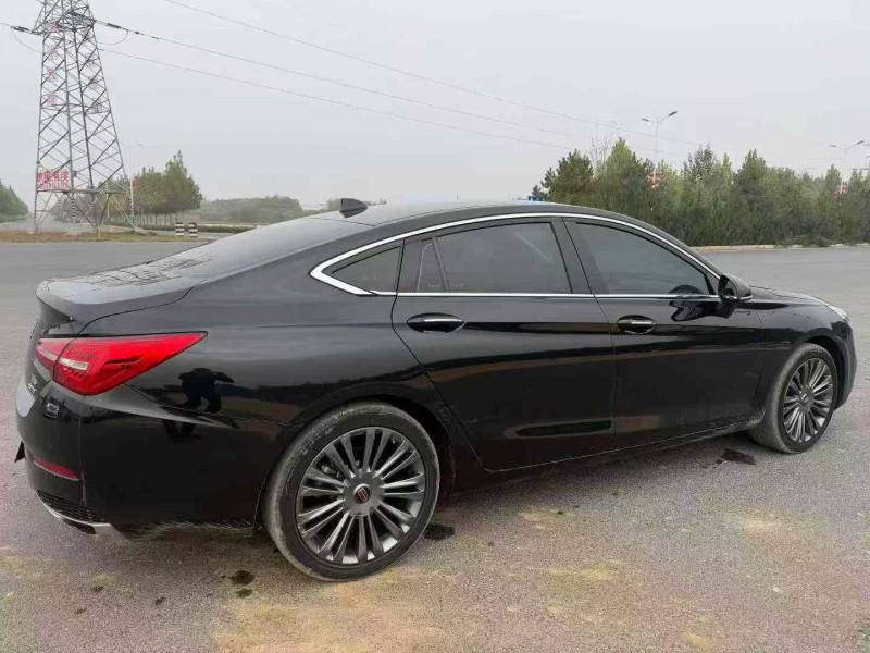 保定21年红旗H57