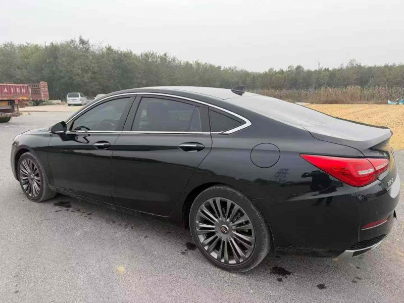 保定21年红旗H58