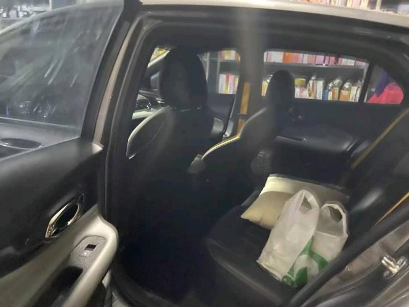 广州22年传祺影豹2