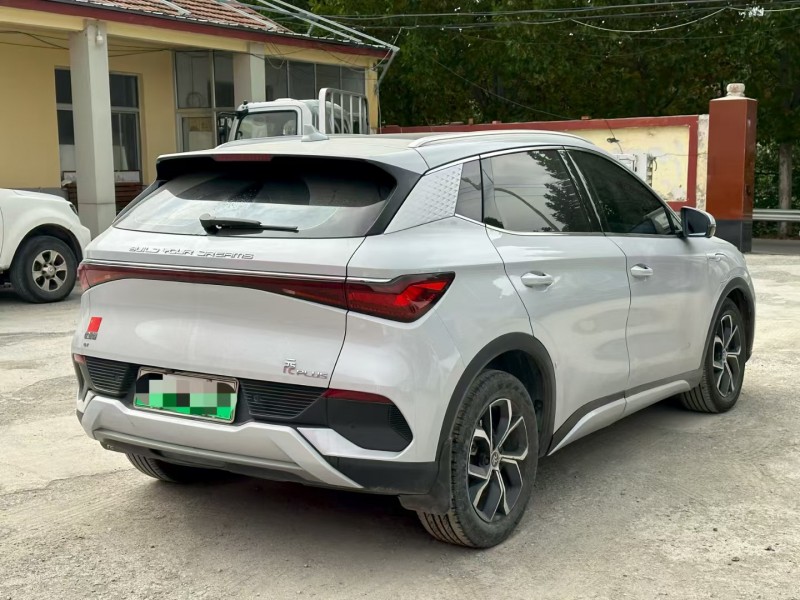 淄博23年比亚迪元8