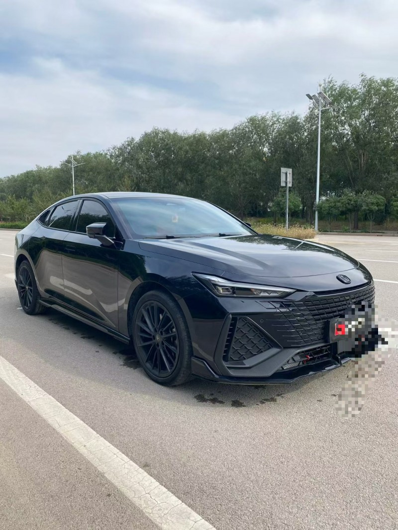 淄博25年长安汽车UNI2