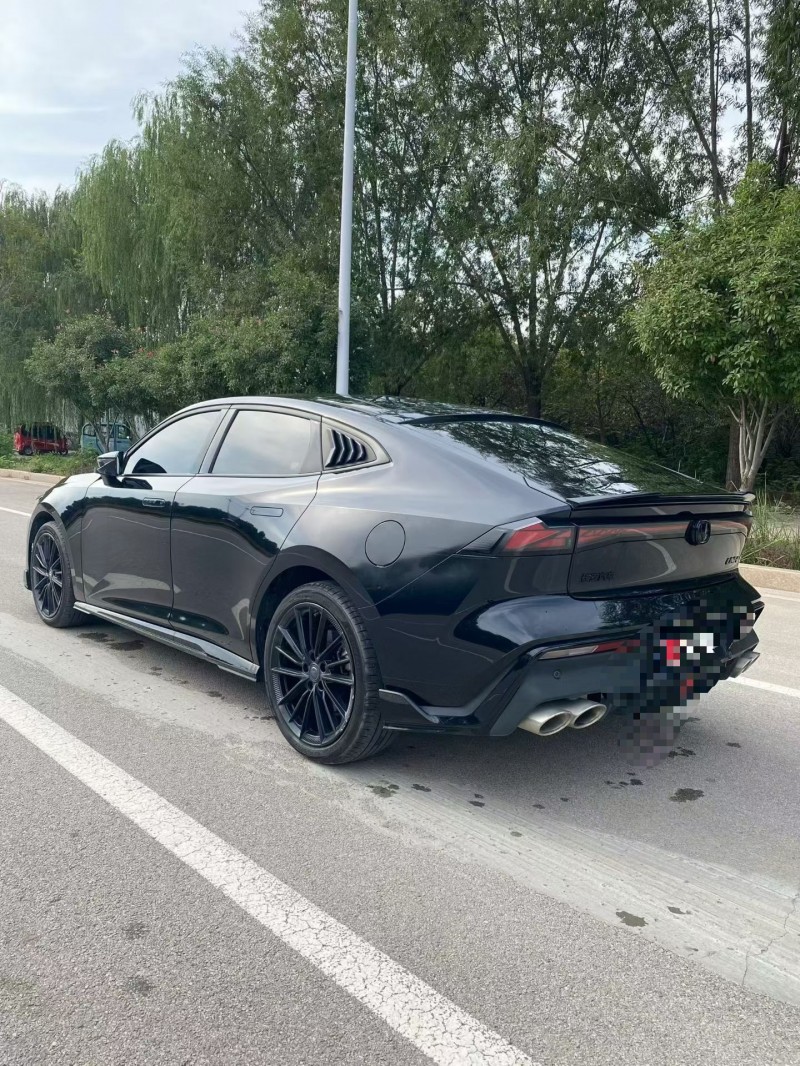 淄博25年长安汽车UNI7