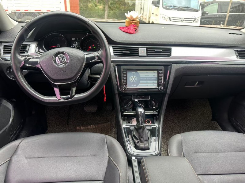 淄博17年大众宝来6