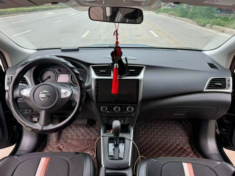 枣庄23年日产轩逸5