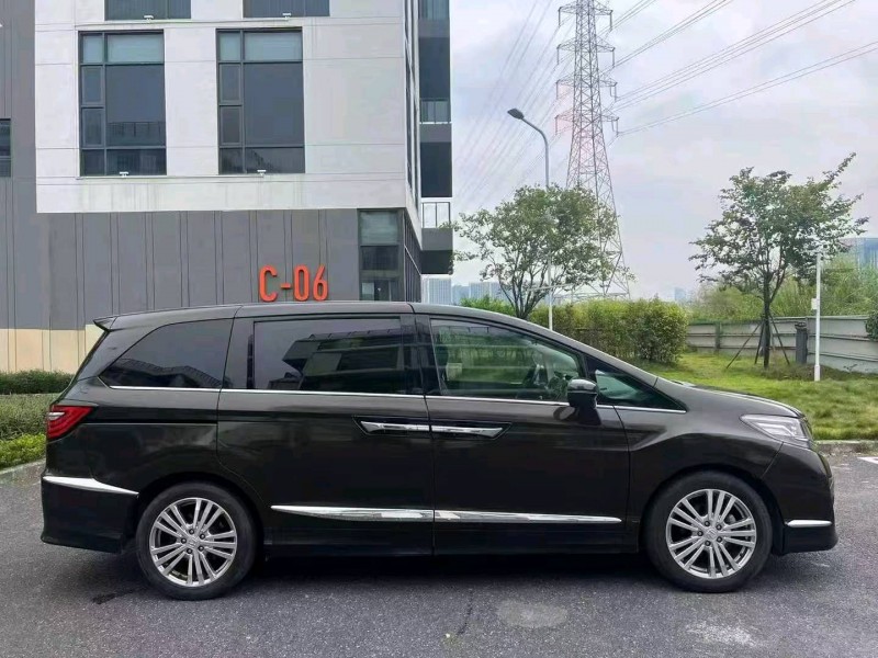 广州18年本田艾力绅6