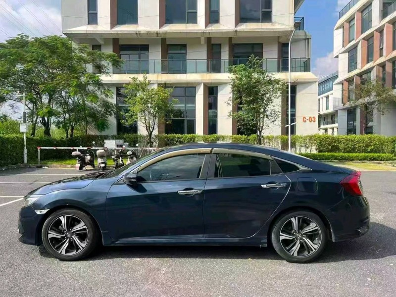 广州18年本田思域5