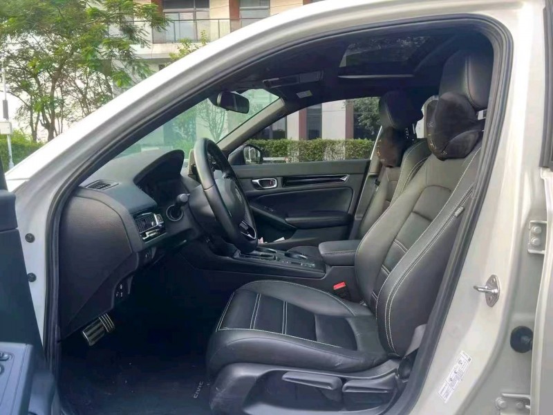 广州22年本田思域8