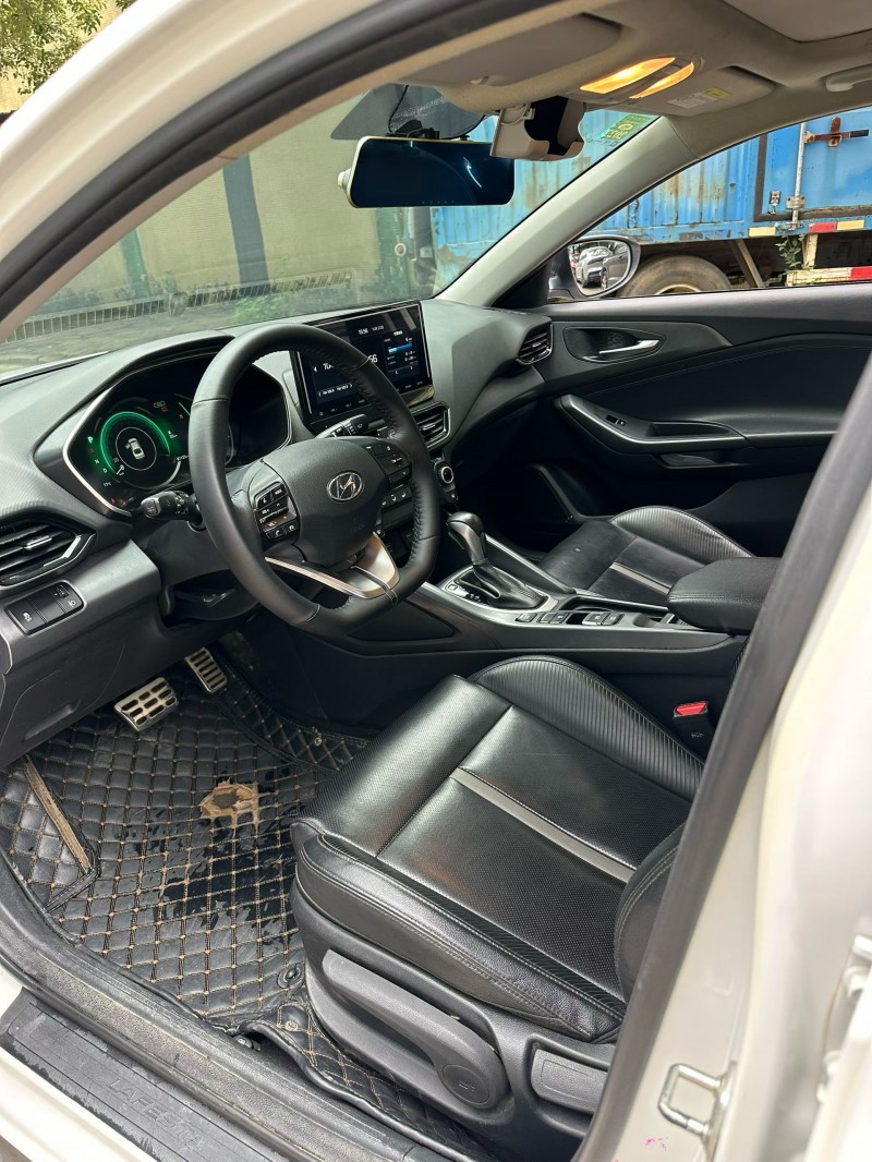 中山20年现代菲斯塔3