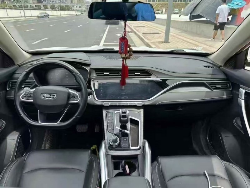 郑州20年吉利博越4