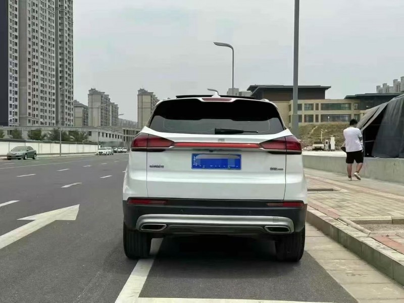 郑州20年吉利博越9