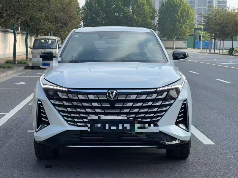 郑州25年长安汽车UNI1