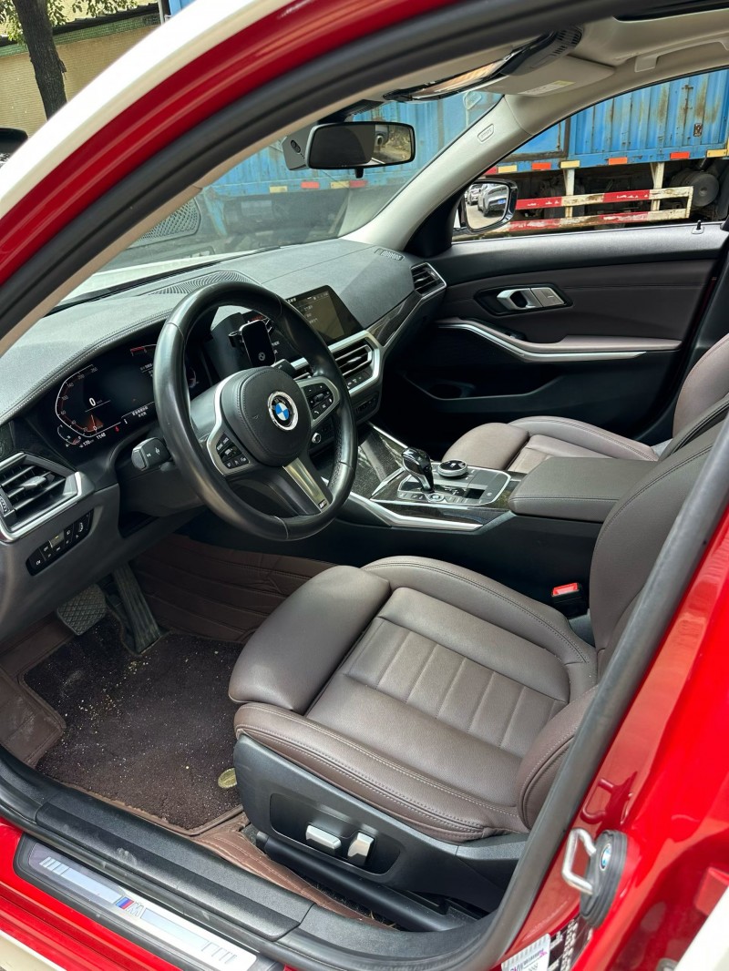 中山21年宝马3系5