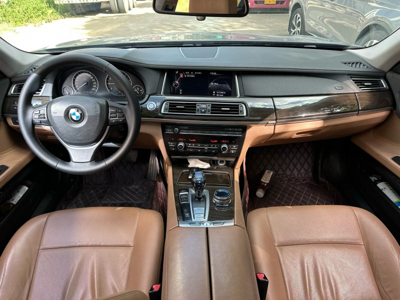 中山15年宝马7系5