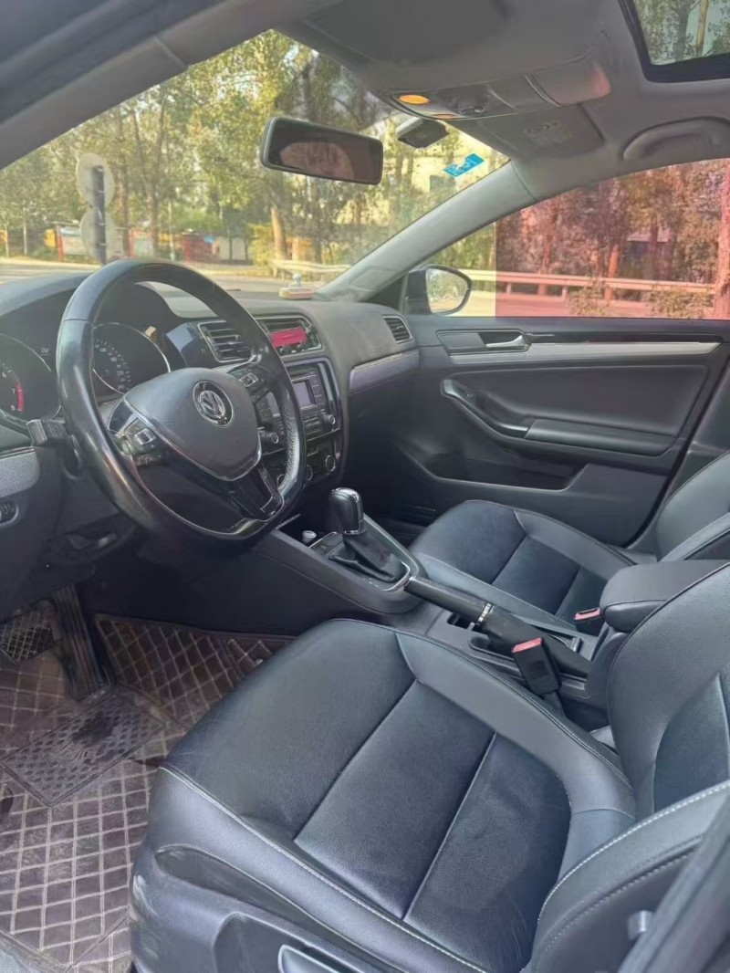 菏泽19年大众速腾4