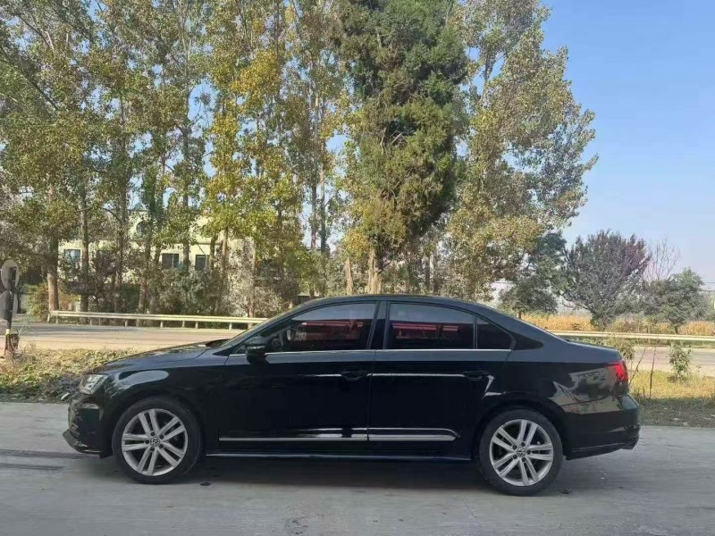 菏泽19年大众速腾7