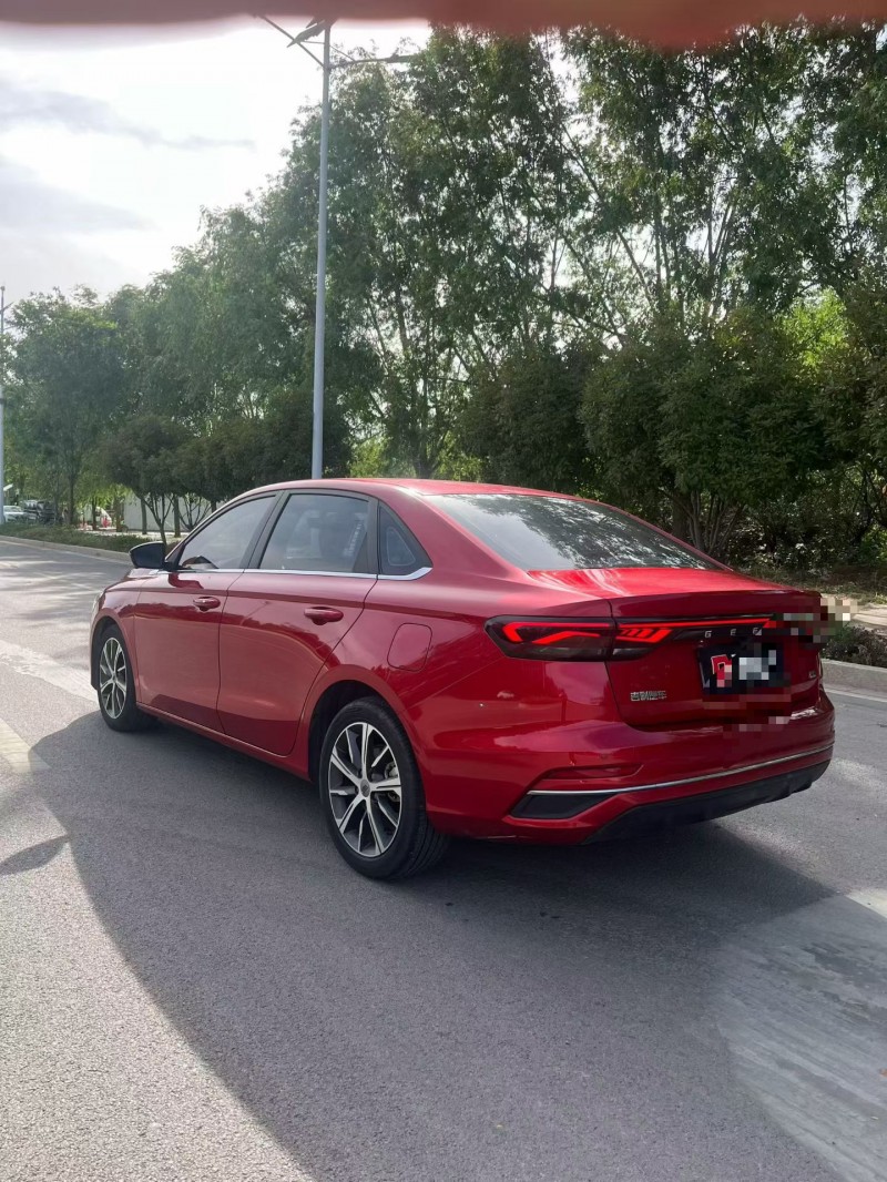 枣庄21年吉利帝豪7