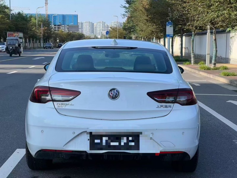 郑州20年别克君威9