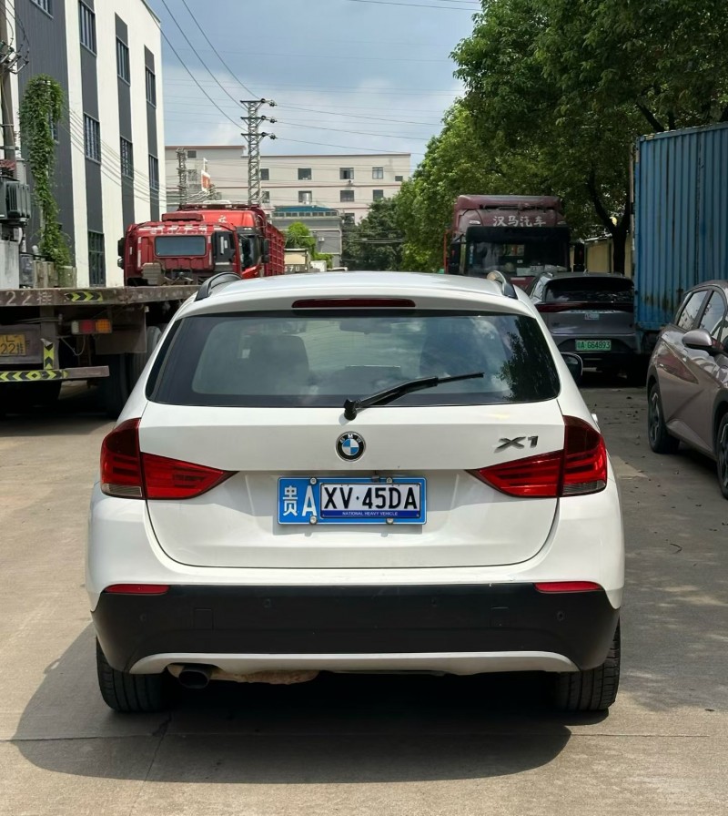 中山12年宝马X12