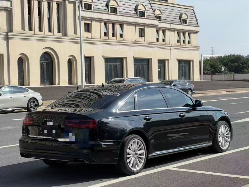 郑州17年奥迪A6L8