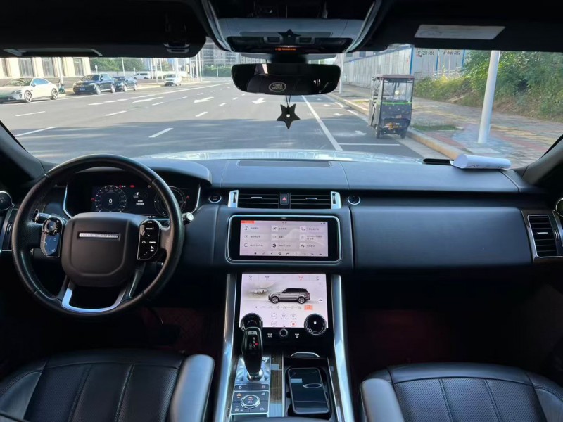 郑州18年路虎揽胜运动4