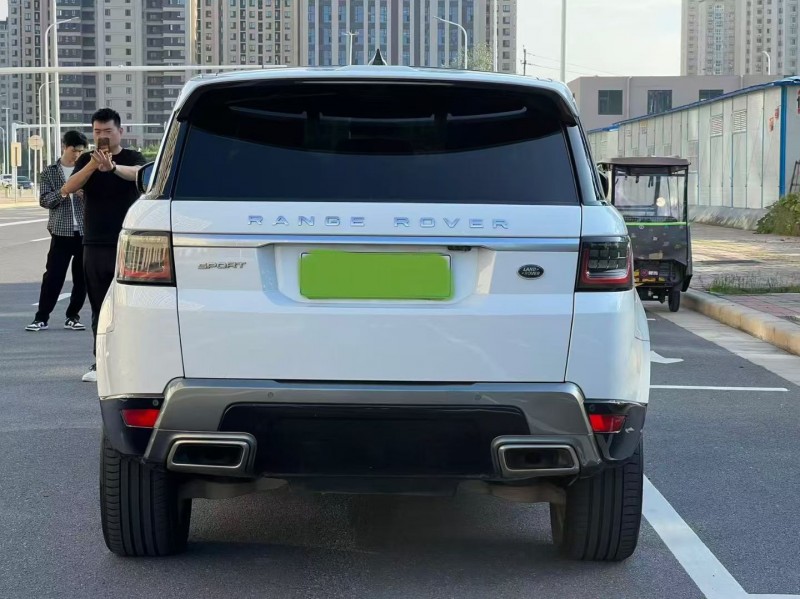 郑州18年路虎揽胜运动9