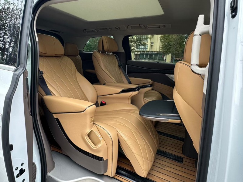 郑州23年腾势D95