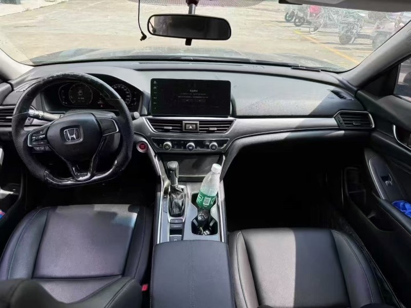 广州22年本田雅阁5