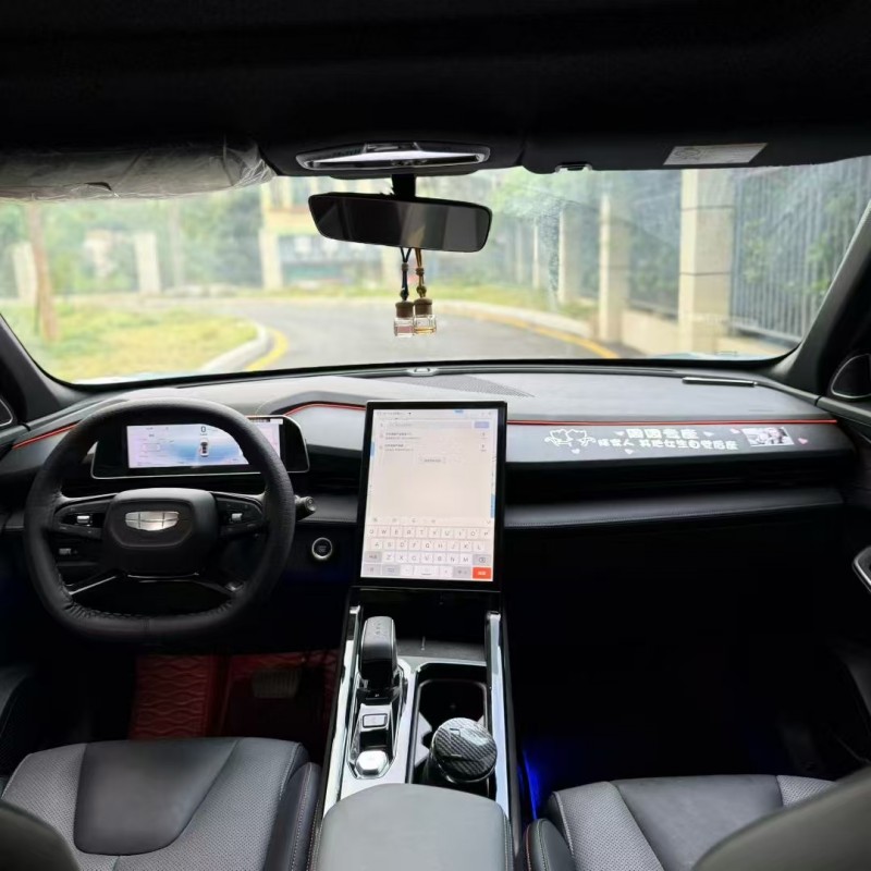 广州24年吉利博越5