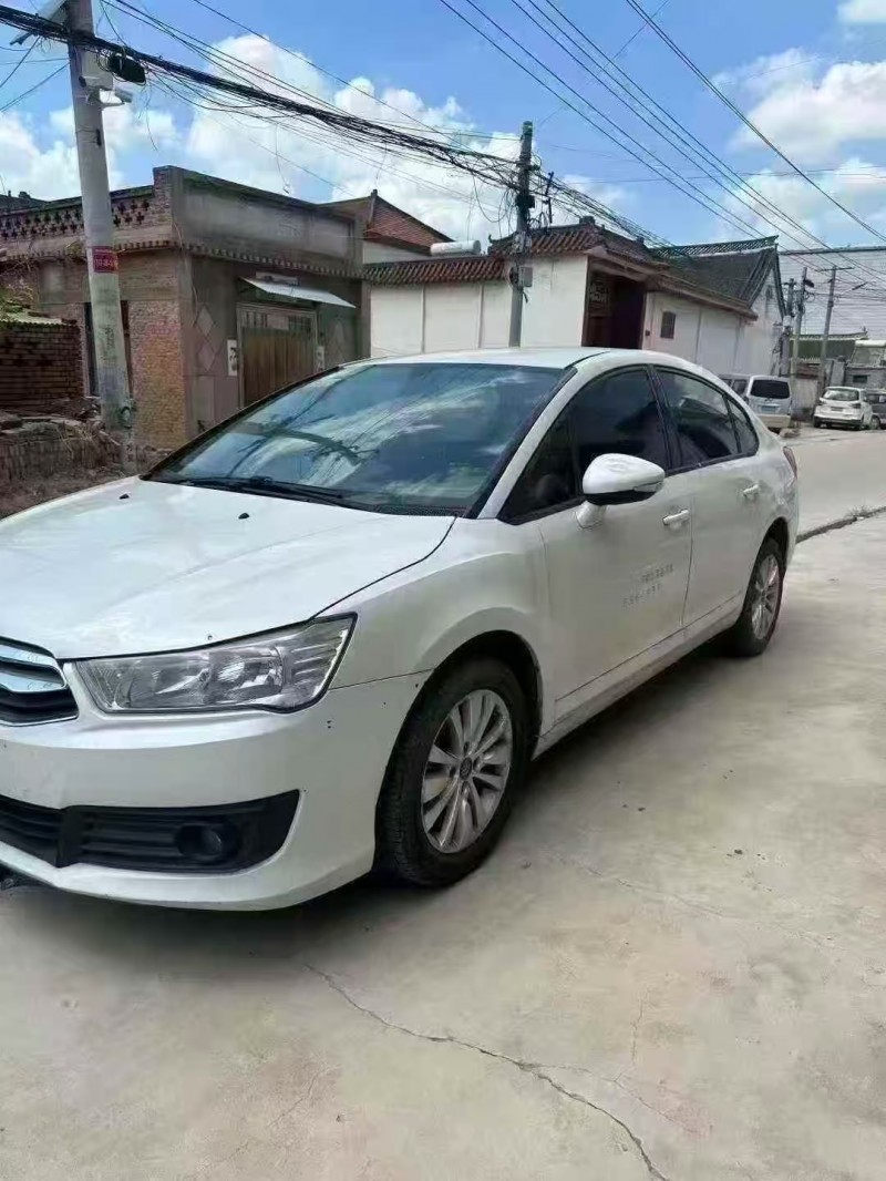 菏泽15年雪铁龙世嘉2