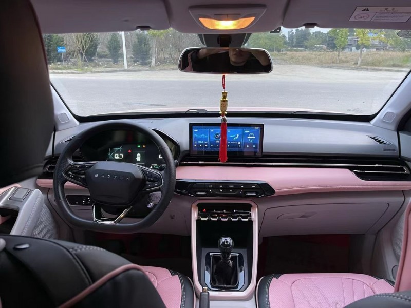 成都22年宝骏RS32