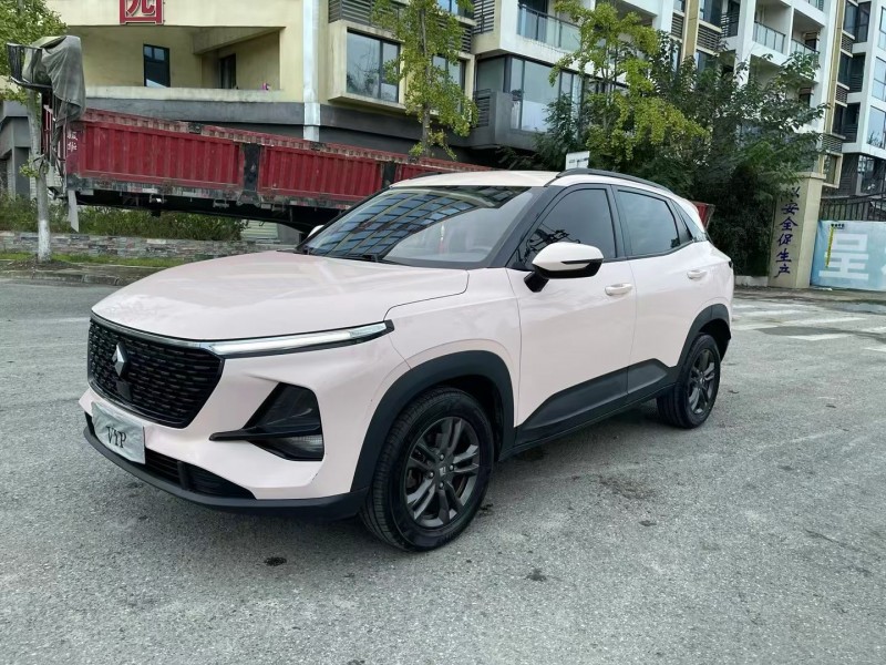 成都22年宝骏RS33