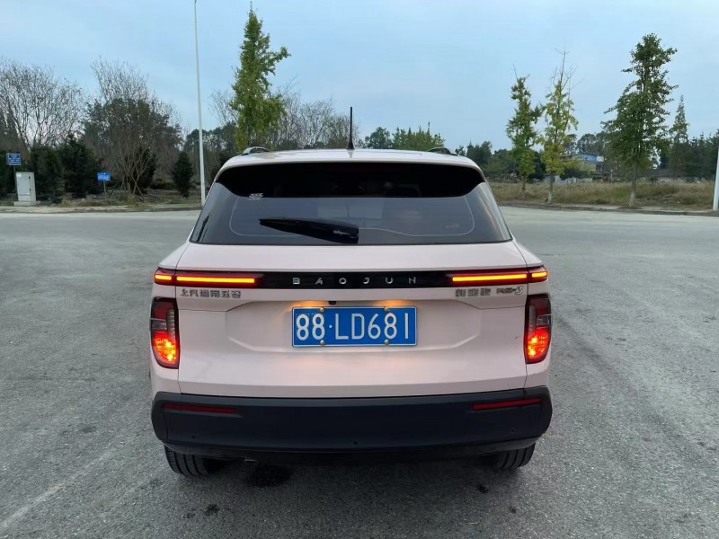 成都22年宝骏RS37