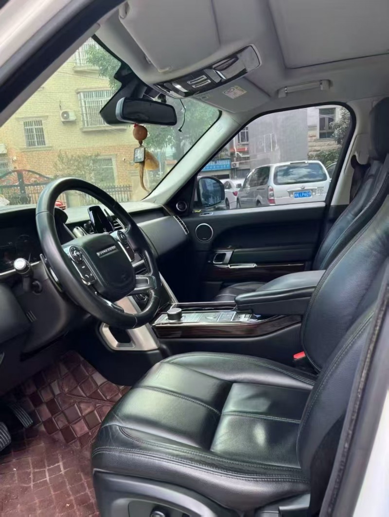 广州16年路虎揽胜行政8