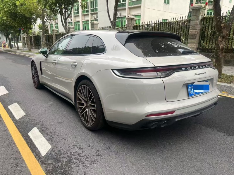 广州22年保时捷帕拉梅拉7