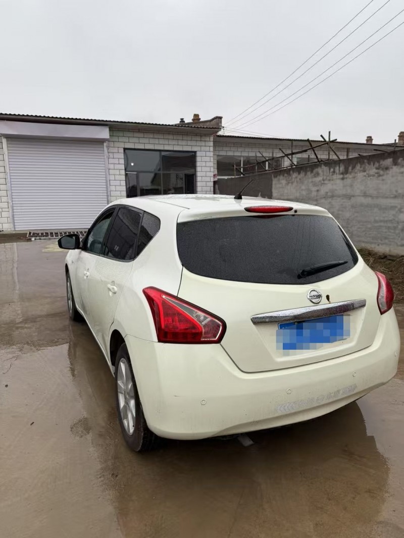 呼和浩特14年日产骐达8