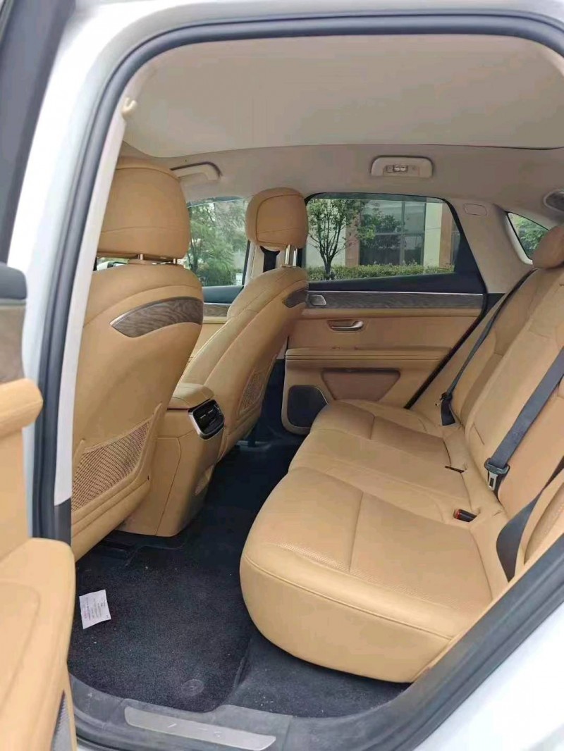 广州22年华为智选问界6