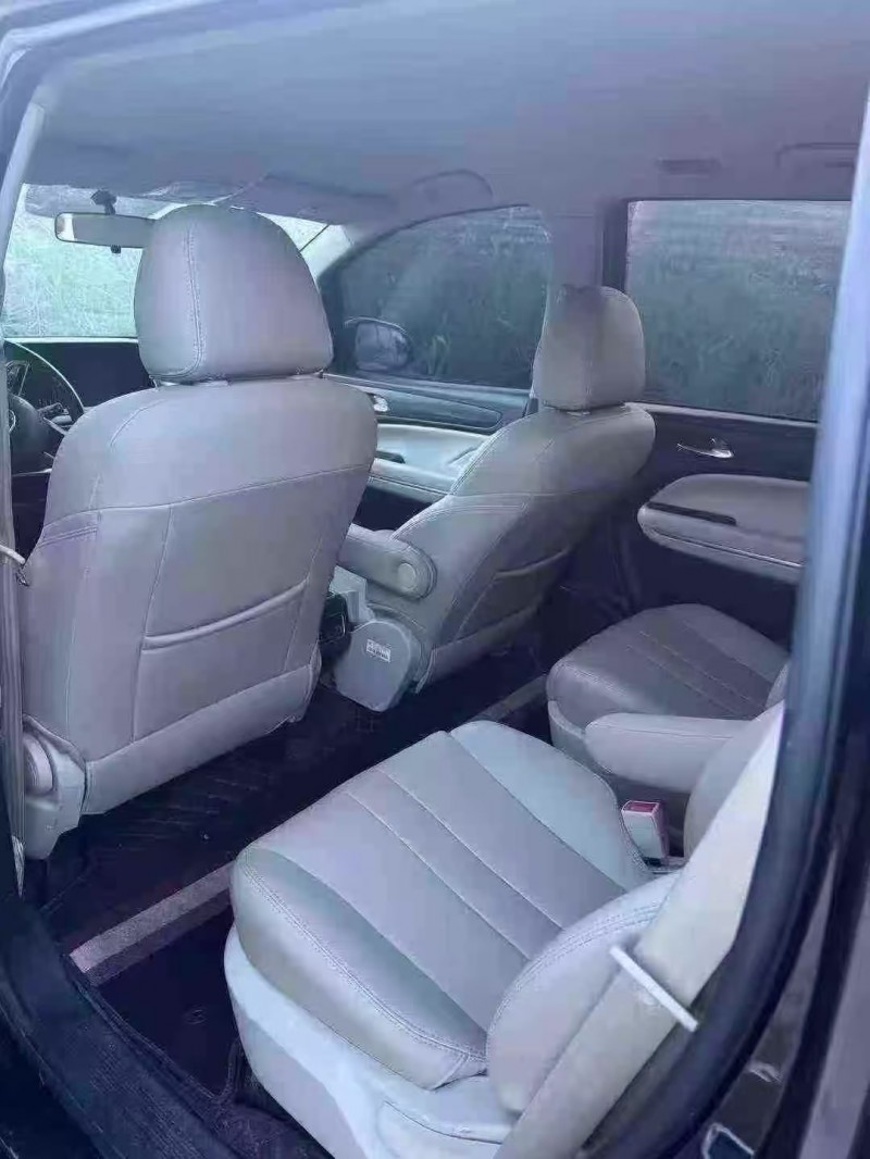 菏泽21年传祺M64