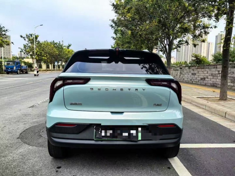 郑州22年吉利几何9