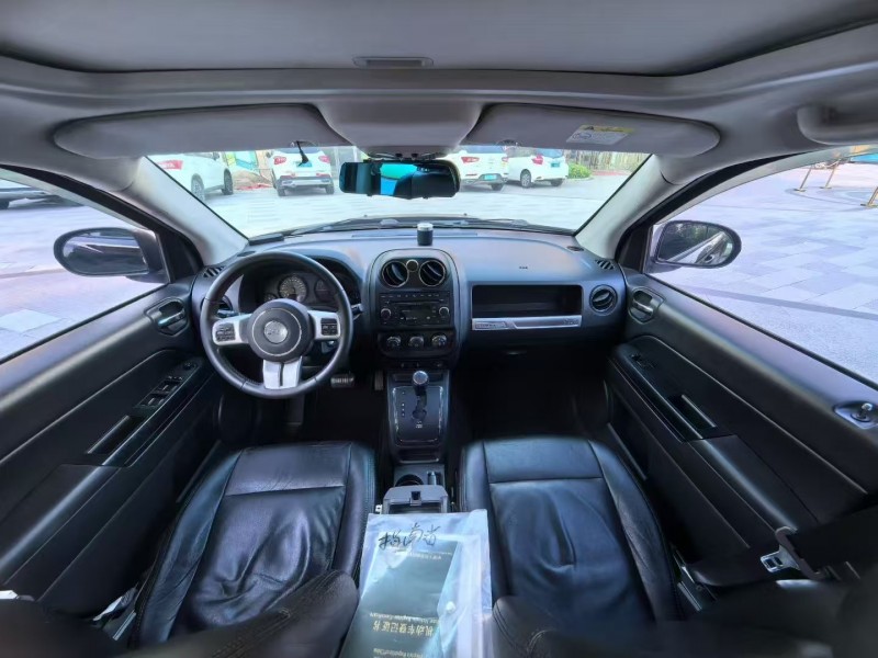 广州16年Jeep指南者6