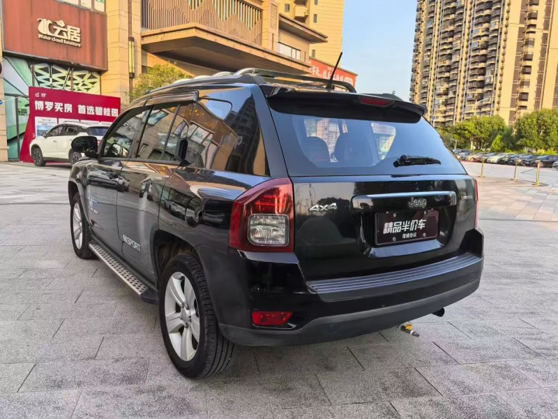 广州16年Jeep指南者9