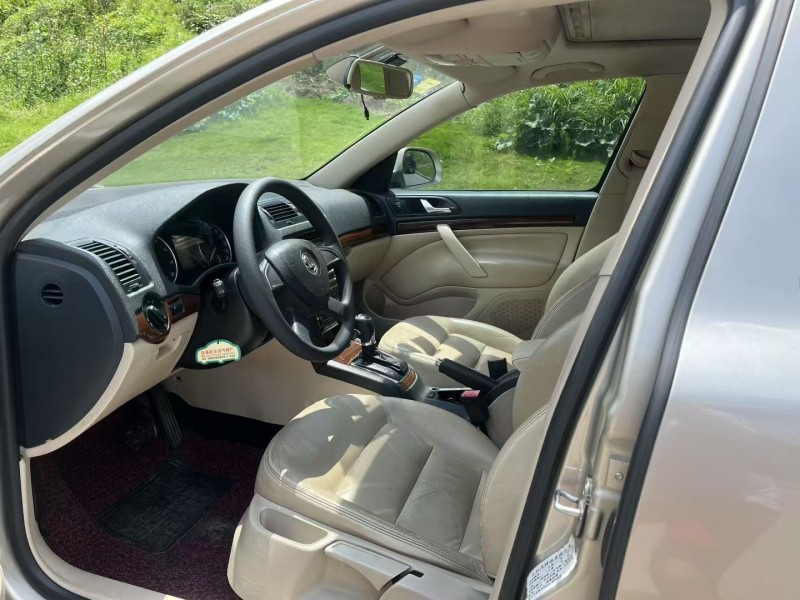 三明13年斯柯达明锐5