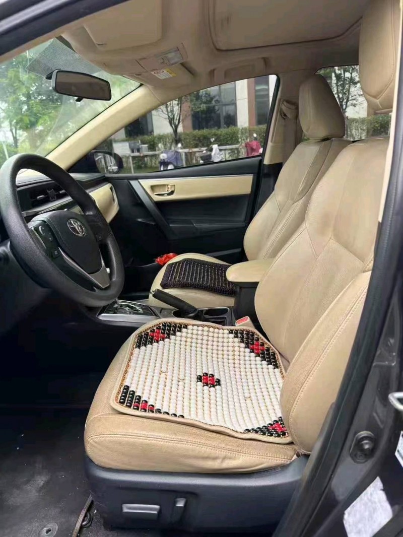 广州16年丰田雷凌5