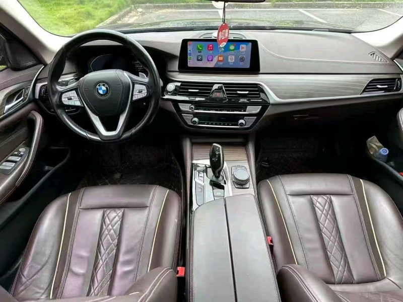 广州20年宝马5系9