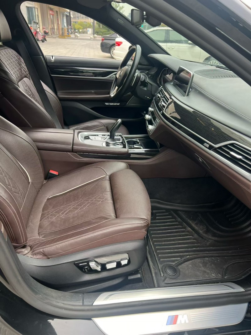 上饶18年宝马7系7