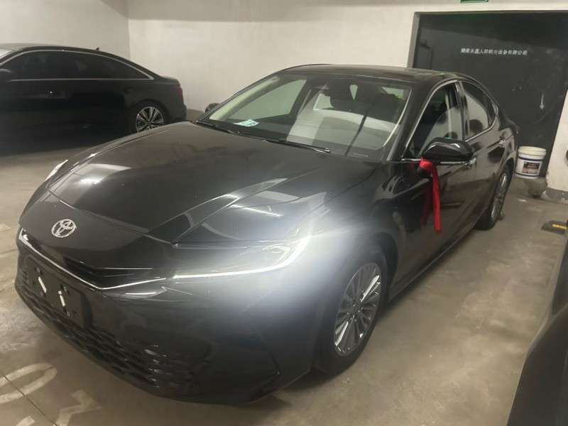 娄底25年丰田凯美瑞4