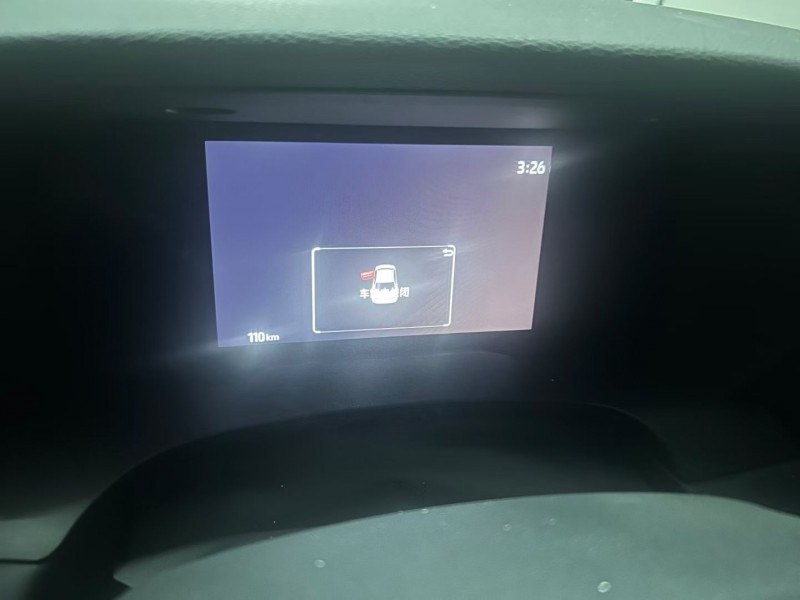 娄底25年丰田凯美瑞8