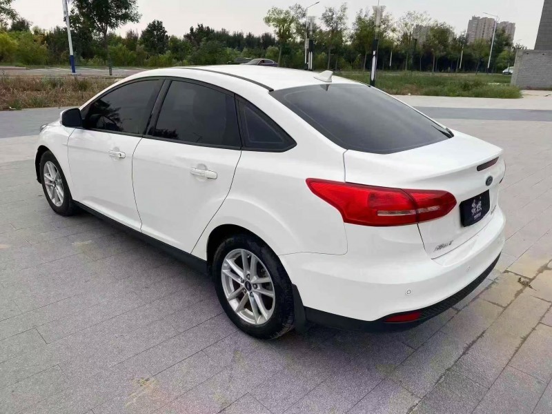 菏泽18年福特福克斯8