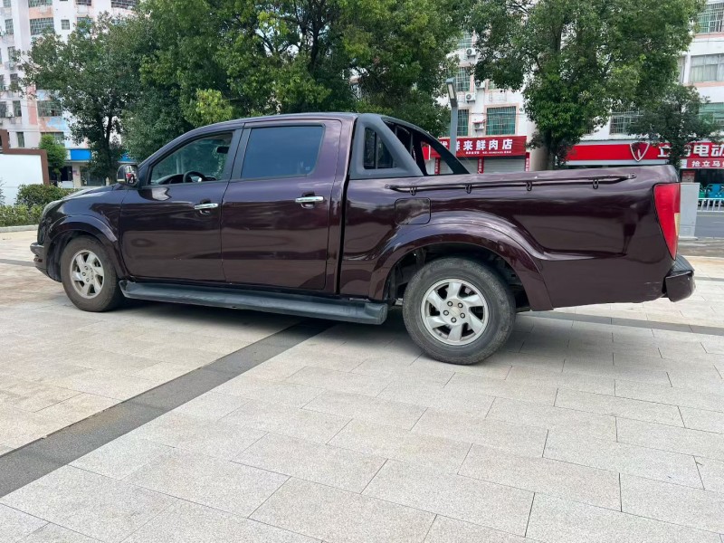 上饶18年江铃域虎3